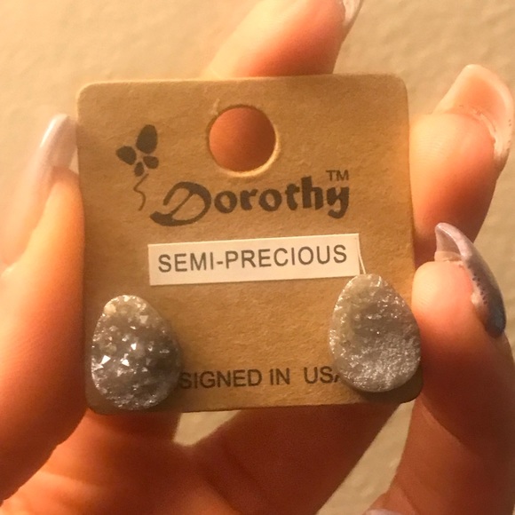 Oval Druzy Stud Earrings - Metallic Grey - Picture 4 of 6